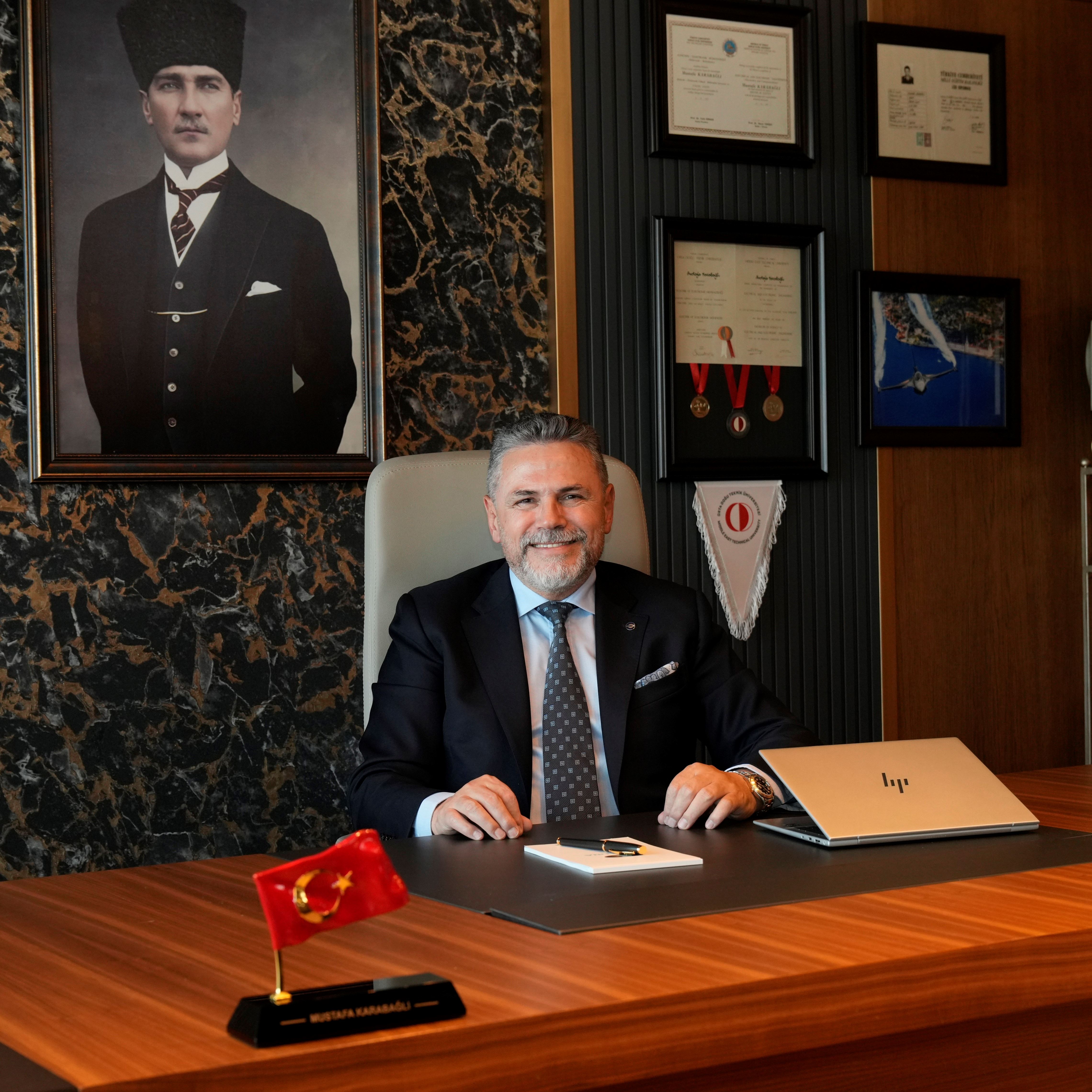 EBSO Birikim ve Değerlerini Yeni Nesil Sanayicilik Vizyonuyla geleceğe taşımak için EBSO Yönetim Kur